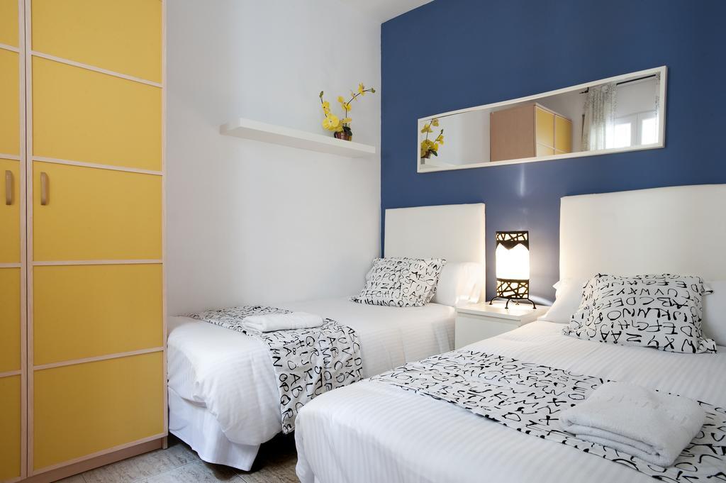 Rainbow Apartment Barcelona Phòng bức ảnh